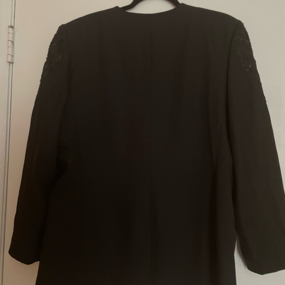 Women’s Black Beaded 2 Piece St. Anthony Evening Wear Size 14 Fully lined - Picture 5 of 12